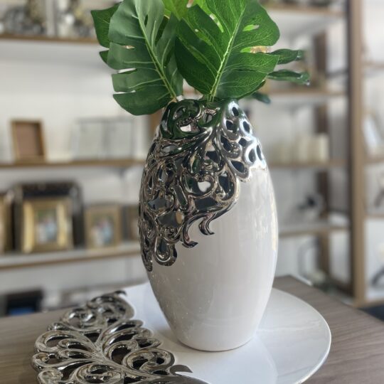 Conjunto Prato/Vaso Branco