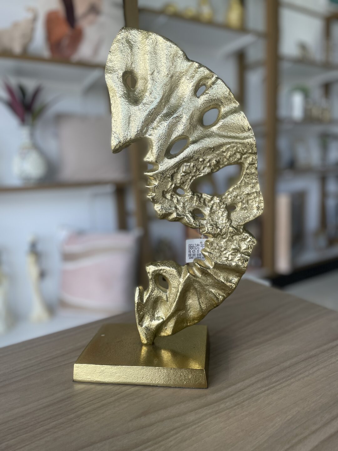 Escultura Folheada a Ouro