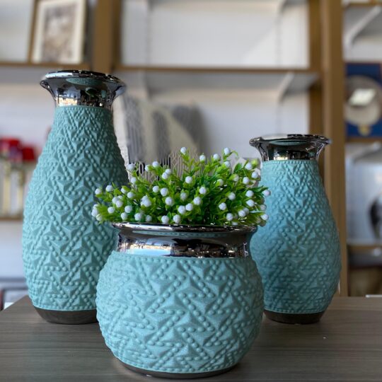 Vasos decorativos verde crespo