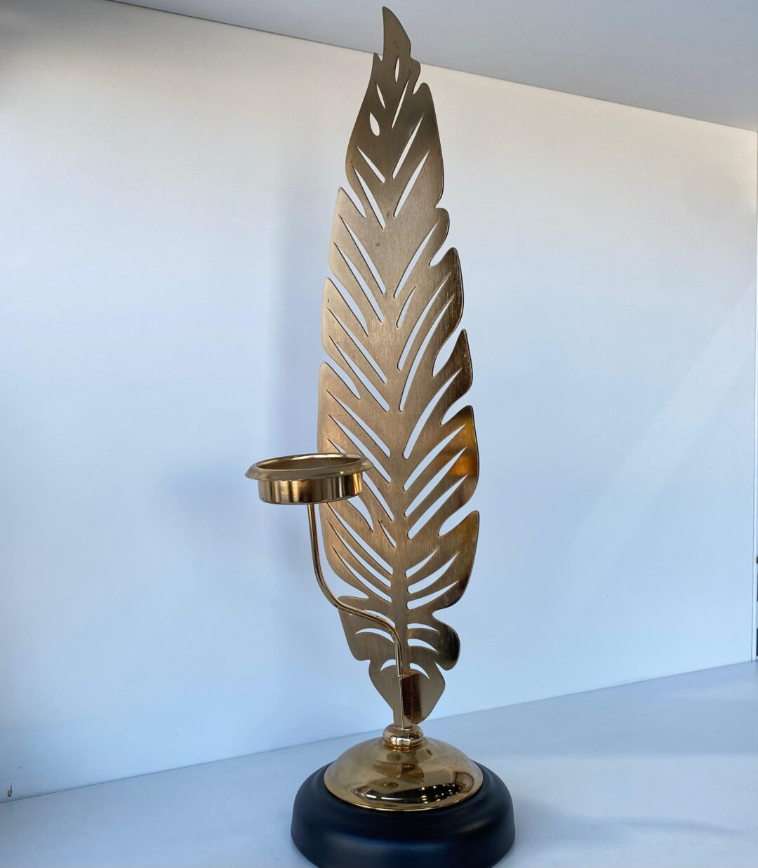 Candelabro pena ouro