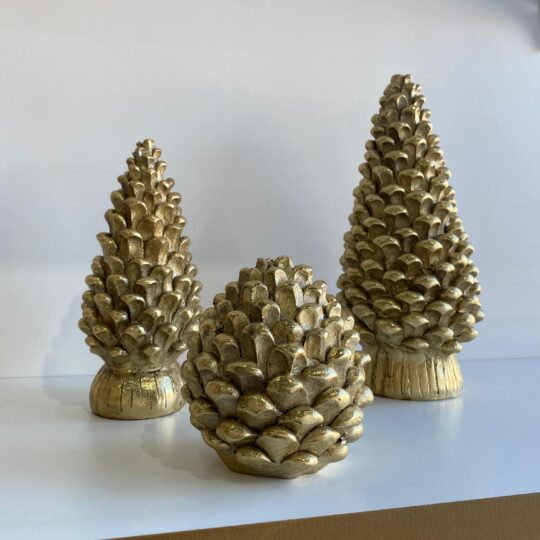 Árvore natalina dourada