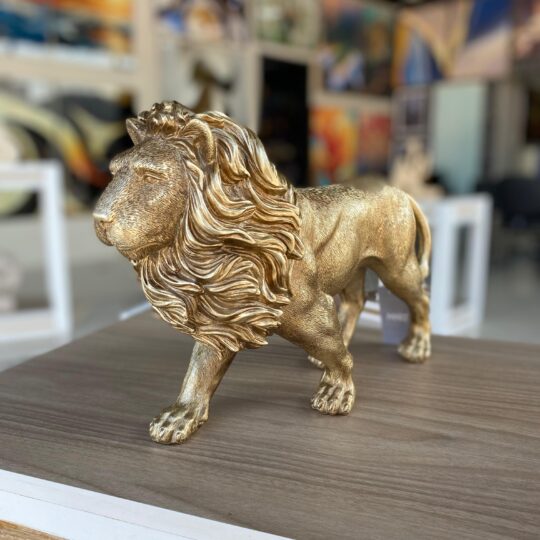 Escultura Leão Dourado