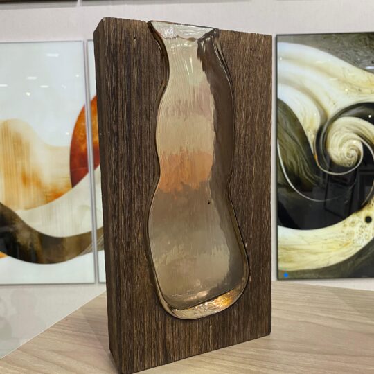 Vaso decorativo em vidro e madeira G