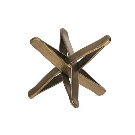 Escultura em metal P